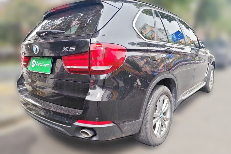 Used BMW X5 2015 xDrive28i
