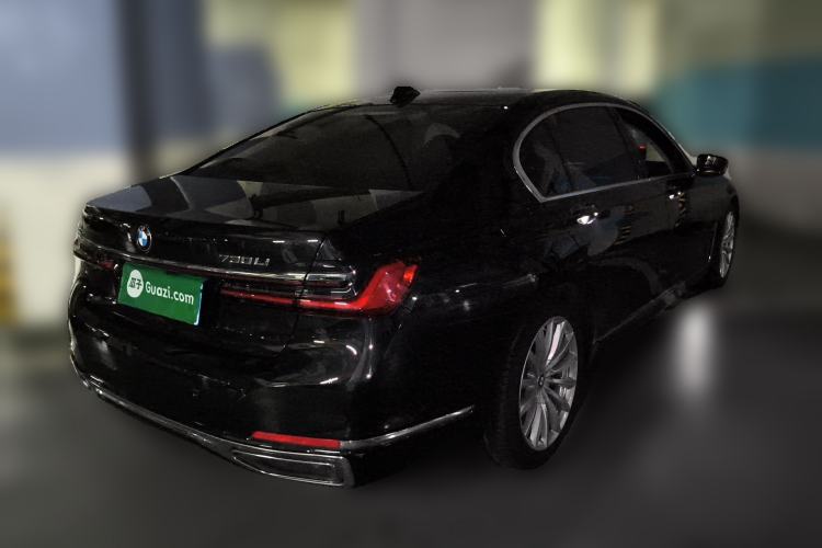 Used BMW 7 Series 2019 730Li Luxury Package Rear Right 45 Deg