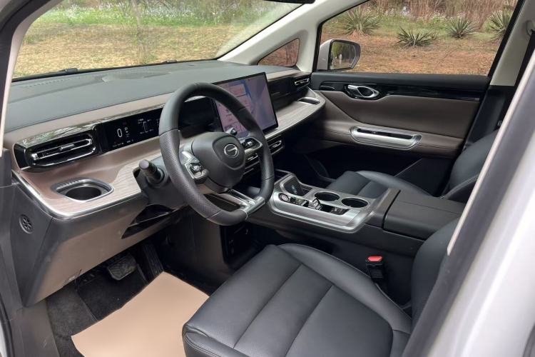 Used GAC Trumpchi E8 2024 Honor Series 2.0L Honor Edition
