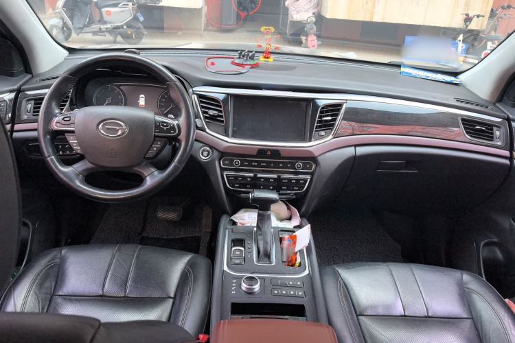 Used GAC Trumpchi GS8 2017 320T Four-Wheel Drive Luxury Smart Connectivity Version (7 Seats)