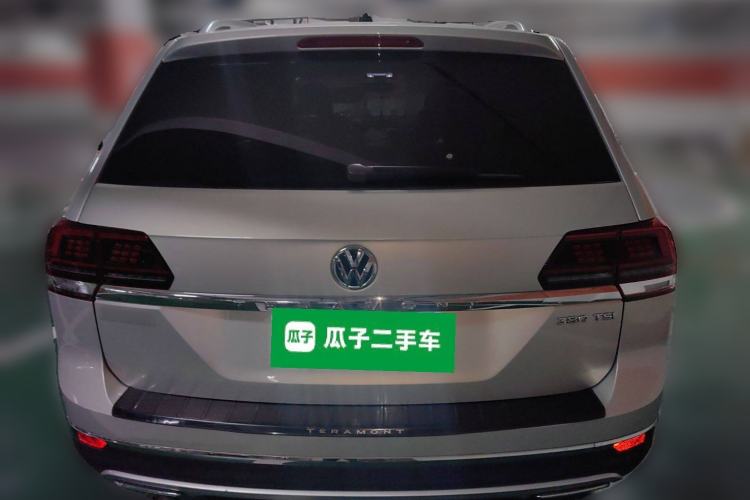 Used Volkswagen Teramont 2019 330TSI Two-Wheel-Drive Luxury Edition China VI Standard
