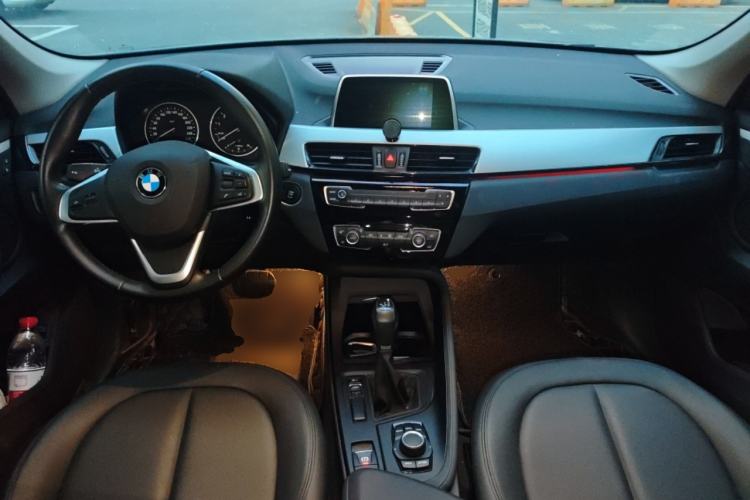 Used BMW X1 2018 sDrive20Li Leading Model
