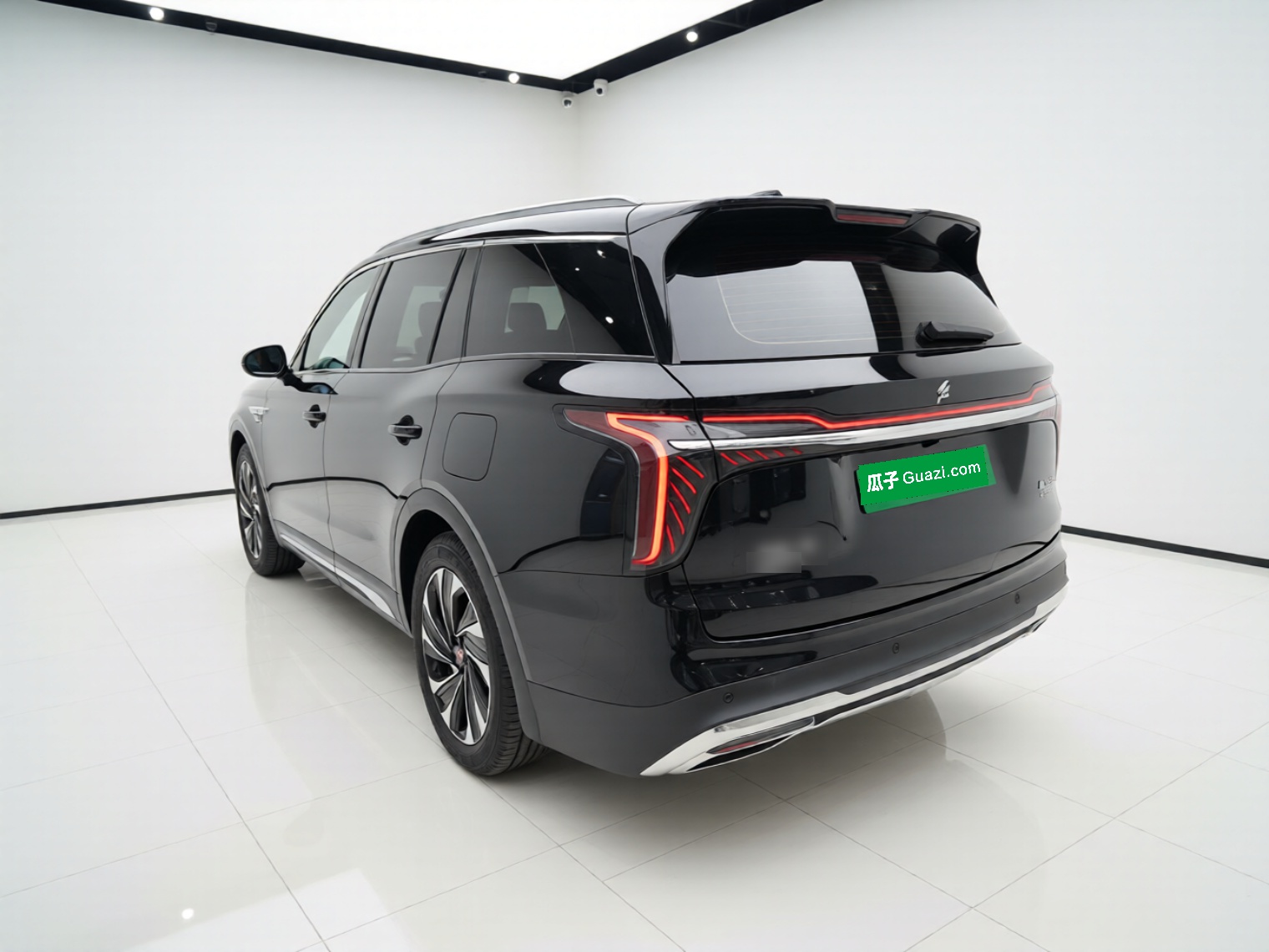 Hongqi HS7 PHEV 2024 2.0T PHEV Four-Wheel Drive Flagship Edition 6 Seats — снимка 4