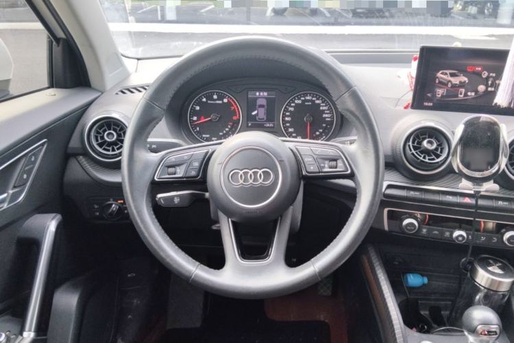 Used Audi Q2L 2021 35 TFSI Fashionable and Elegant Model
