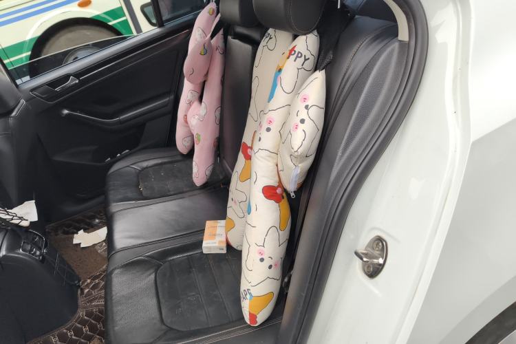 Used Volkswagen Sagitar 2015 230TSI Automatic Luxury Model
