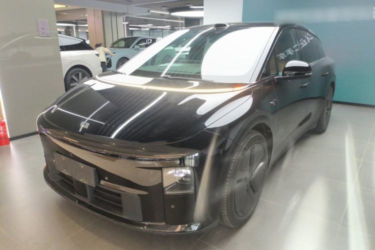 Used Li Auto i6 2025 Model Two-Wheel-Drive Standard Type