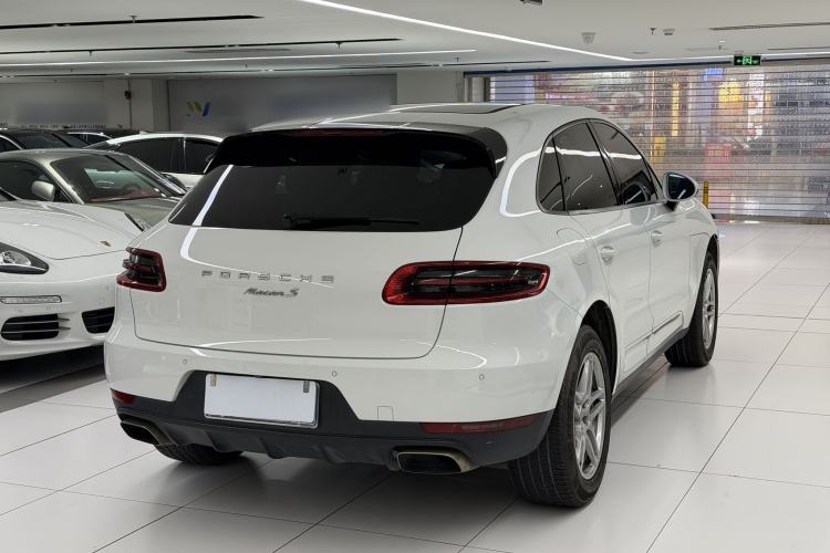 Used Porsche Macan 2016 Macan 2.0T
