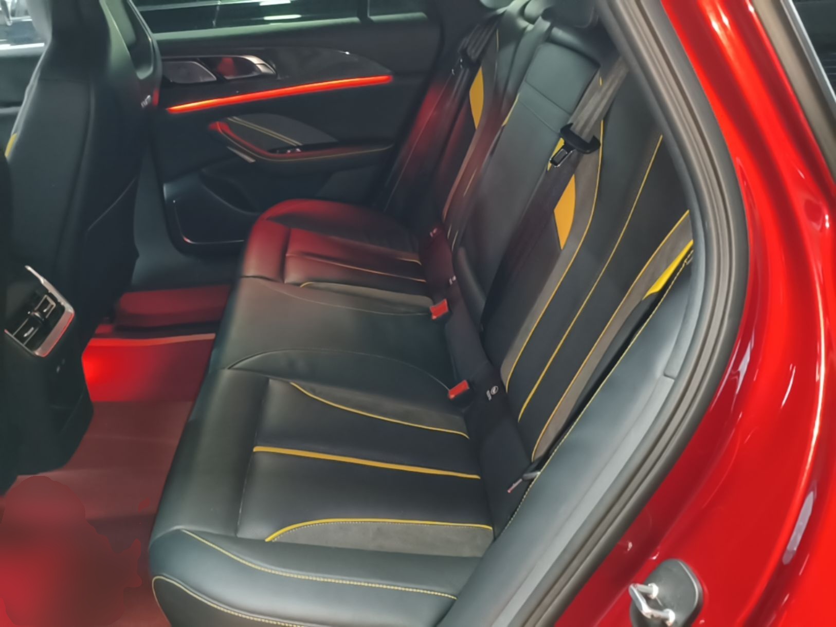 Hongqi H6 2023 2.0T ZhiZhen Edition — снимка 20