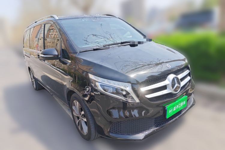 Used Mercedes-Benz V-Class 2021 V 260 Avantgarde Edition