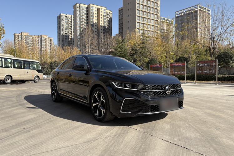 Used Volkswagen Passat 2024 330TSI Starry Elite Edition