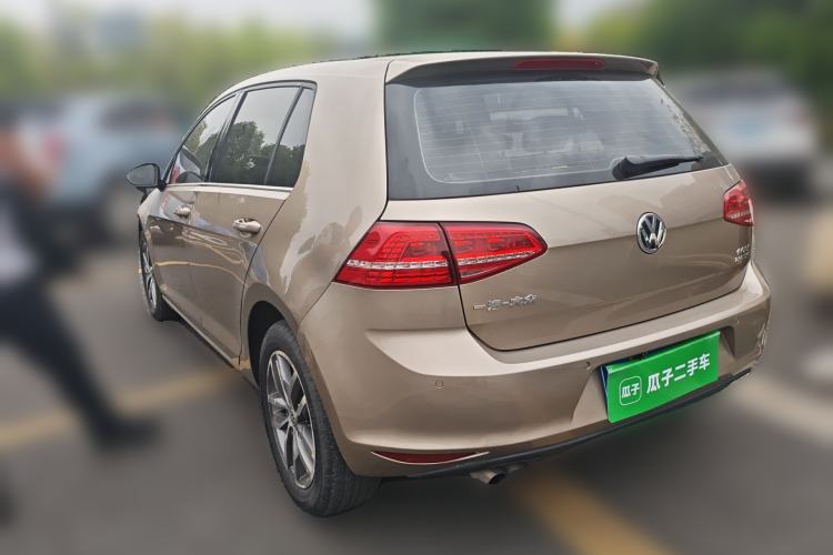 Used Volkswagen Golf 2016 230TSI Automatic Luxury Version Rear Left 45 Deg