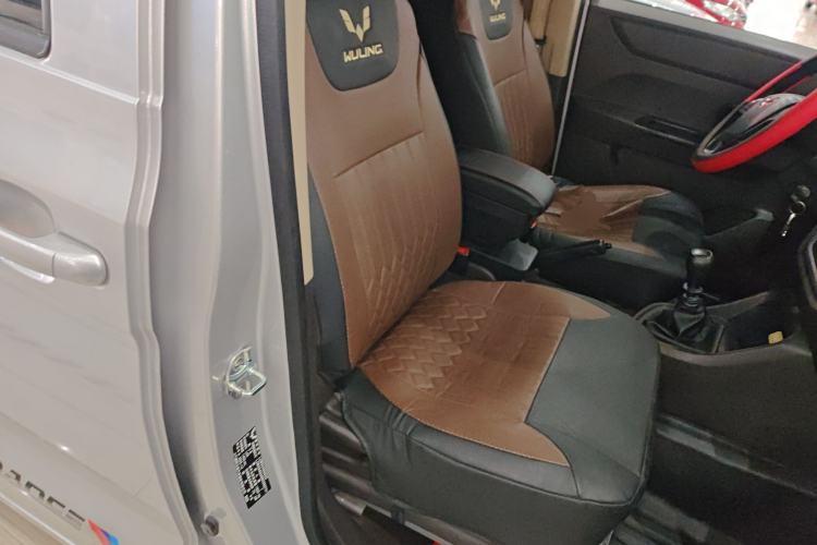 Used Wuling Hongguang V 2022 1.5L Enjoy Edition Electric-Powered LAR Right Front Seat