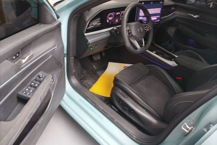 Used Volkswagen Passat 2025 Pro 380TSI Starry Dragon Luxury Edition