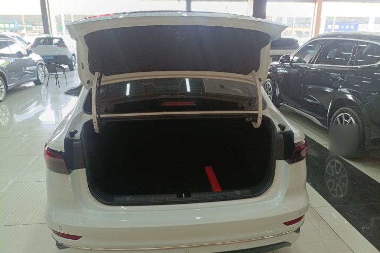 Used Geely Auto Emgrand 2022 4th Generation 1.5L CVT Flagship Model
