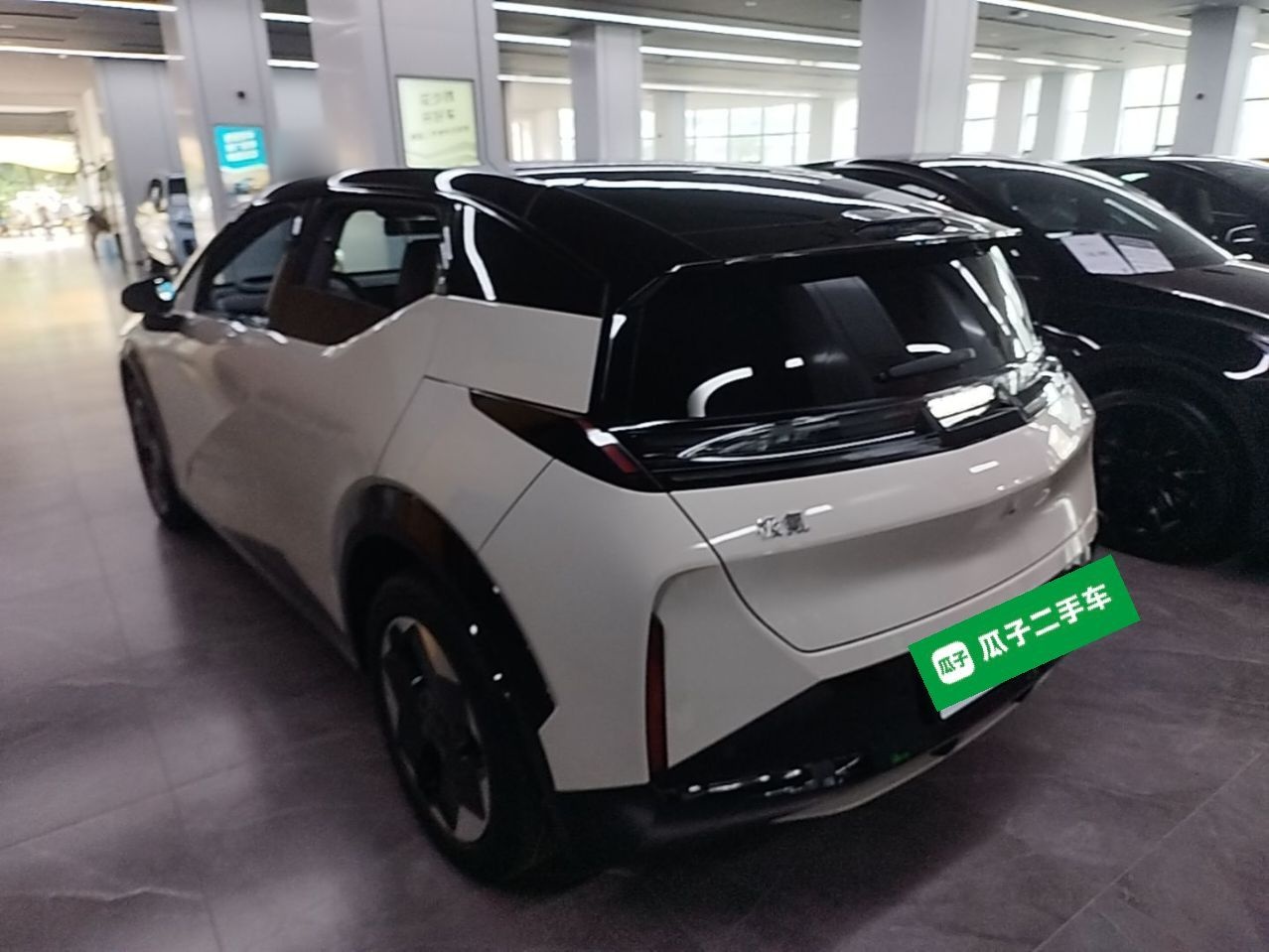 Zeekr X 2023 Rear-Drive YOU Edition 4 Seats — снимка 4