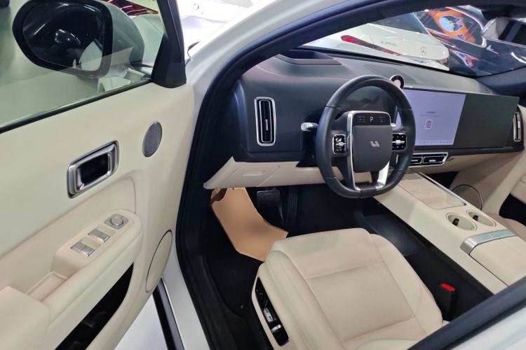 Used Li Auto L7 2024 Ultra Model
