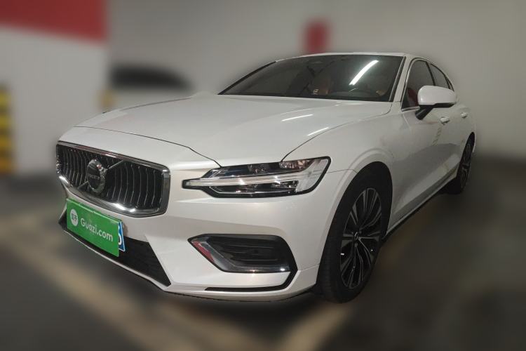 Used Volvo S60 2025 B4 Zhiyuan Luxury Edition