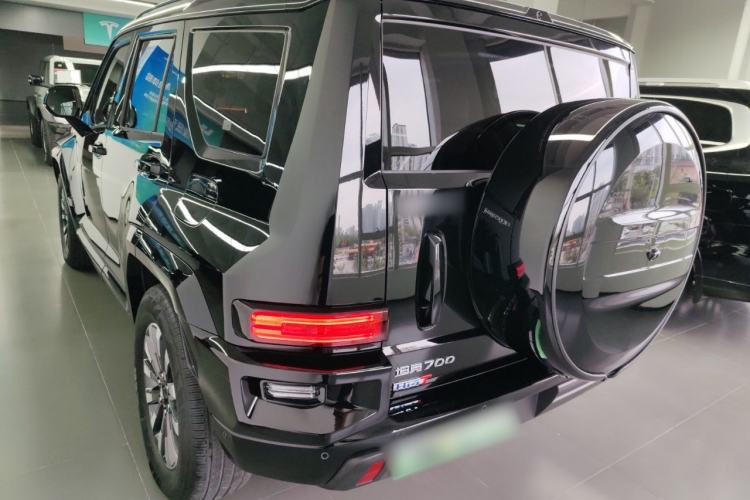 Used Tank 700 New Energy 2024 Hi4-T Extreme Edition Rear Left 45 Deg