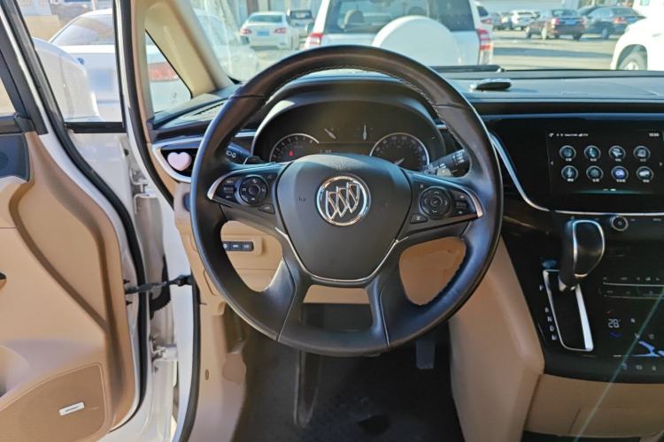 Used Buick GL8 2017 ES 28T Flagship Model China V Standard
