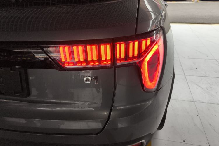 Used Lynk & Co 01 2020 2.0T Two-Wheel Drive Pure Pro Version China VI Standard