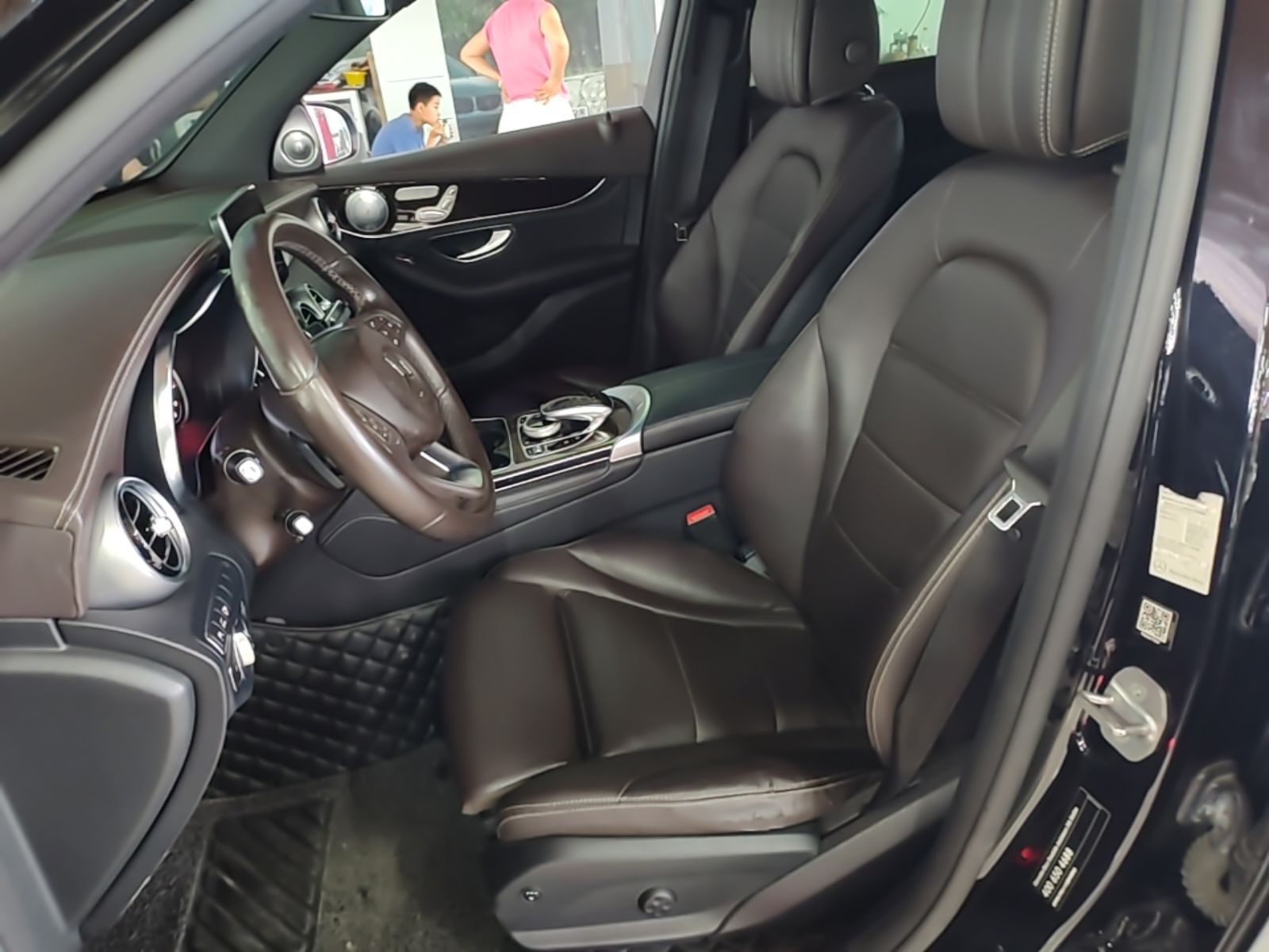 Avant de la voiture
