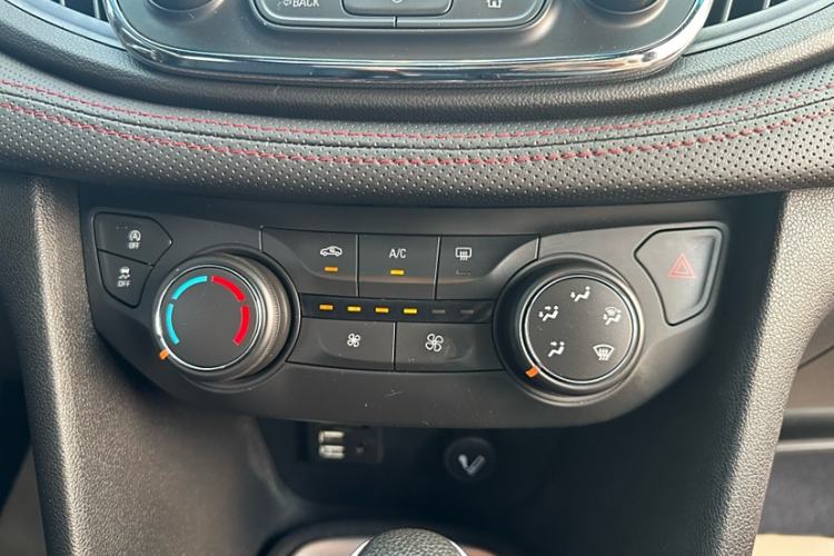 Used Chevrolet Monza 2019 RS 330T Automatic Comfort Edition China VI Standard