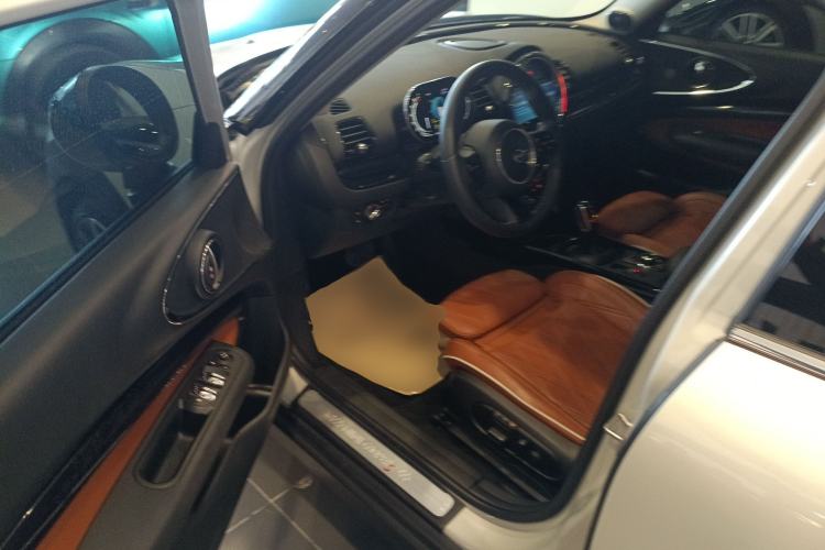 Used MINI Clubman 2023 2.0T COOPER S Connoisseur