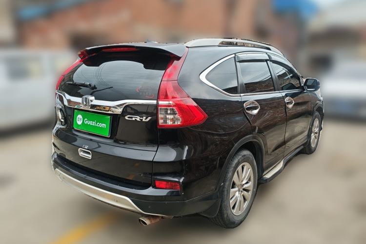 Used Honda CR-V 2016 2.0L two-wheel drive Urban Edition Rear Right 45 Deg