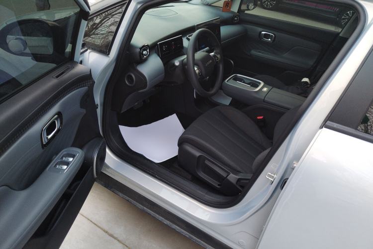 Used AION UT 2025 330 Star Edition