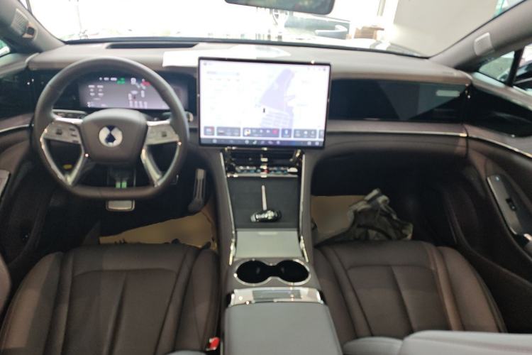 Used Denza Z9 2024 1100 km Four-Wheel Drive Max Version