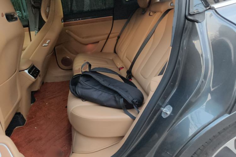 Used Hima Luxeed R7 2024 All-Electric 667 km Max