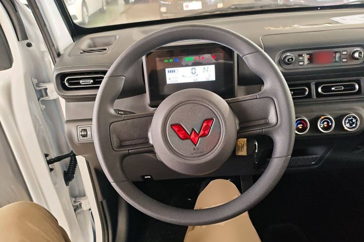 Used Wuling Zhiguang New Energy 2025 Standard Model