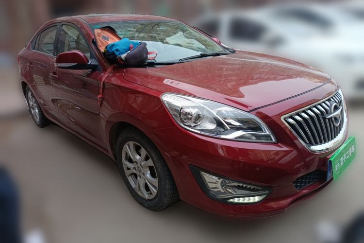 Used Haima Fumei 2015 M5 1.6L Manual "Beloved Edition" Front Right 45 Deg