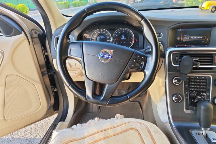 Used Volvo S60 2012 1.6T DRIVe Comfort Edition