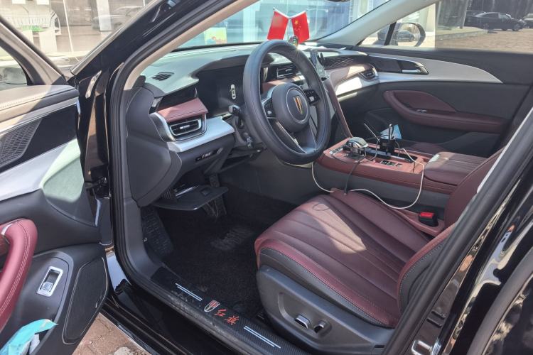 Used Hongqi H5 2025 1.5T DCT Qiyun 500 000th Unit Commemorative Edition
