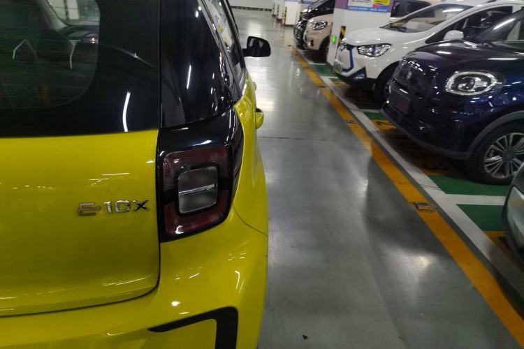 Used SOL E10X 2021 302 km Range Luxury Version 30.2 kWh
