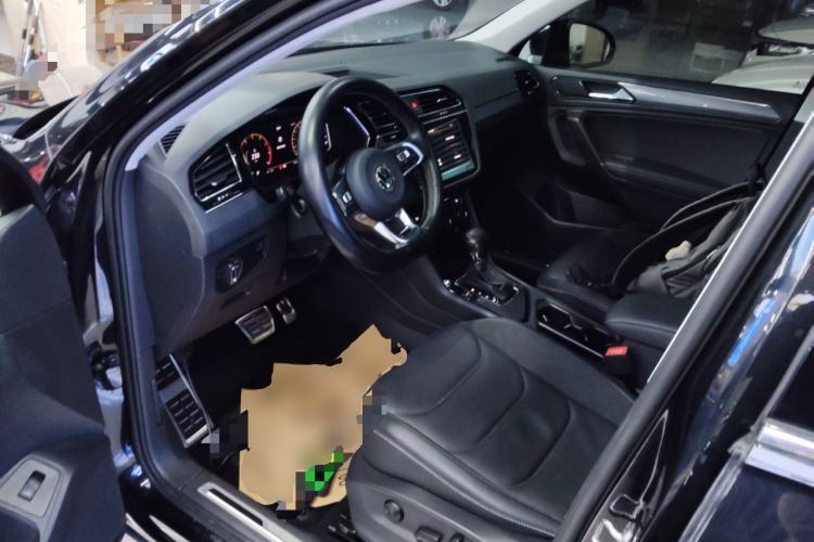 Used Volkswagen Tiguan L 2021 330TSI Automatic Two-Wheel Drive R-Line Enhanced Edition Driver Seat