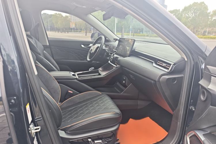 Used Wey Latte DHT-PHEV 2022 1.5T Four-Wheel Drive Extra-Large Version
