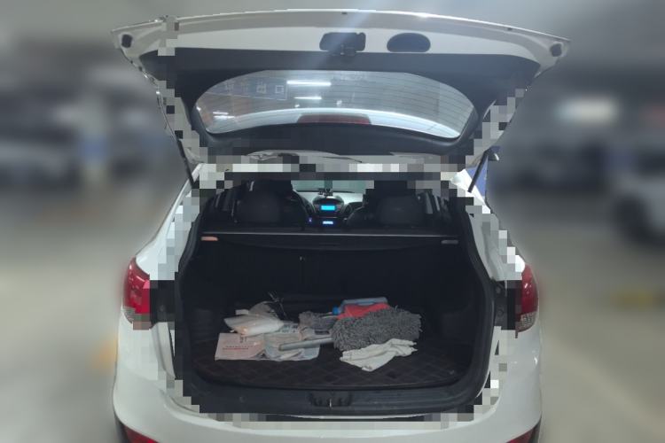 Used Hyundai ix35 2013 2.4L Automatic Two-Wheel Drive Leading GLX China V Standard Trunk