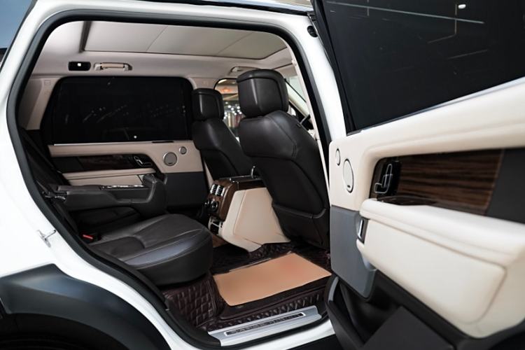 Used Land Rover Range Rover 2018 3.0 SC V6 Vogue Extended-Length Model