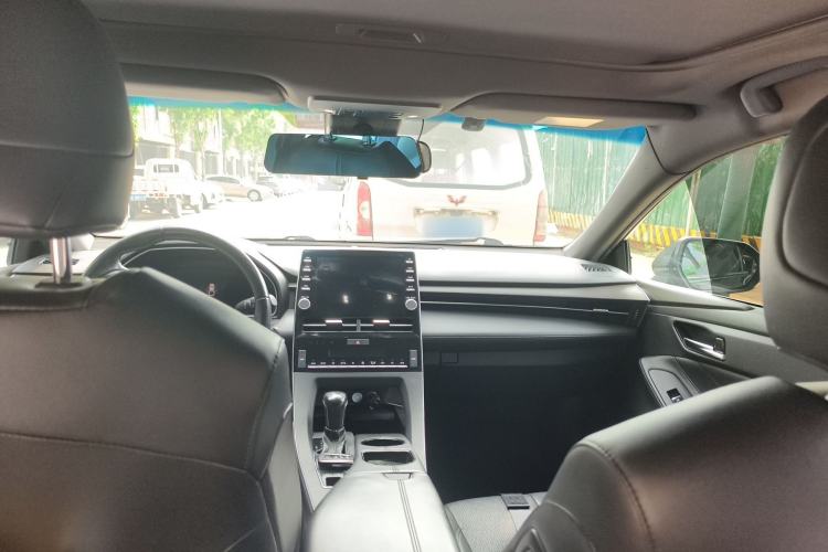 Used Toyota Avalon 2019 2.0L Luxury Edition China VI Standard Headliner