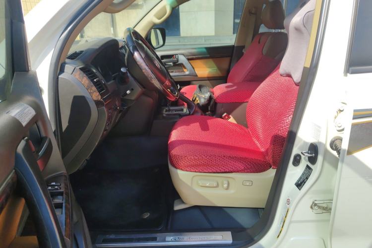 Used Toyota Land Cruiser 
