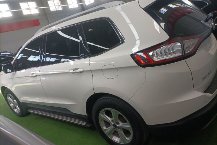 Used Ford Edge 2018 EcoBoost 245 Two-Wheel-Drive Titanium 5-Seater China VI Standard