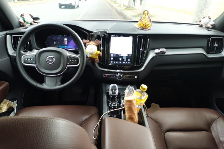 Used Volvo XC60 2024 B5 4x4 Smart Luxury Edition