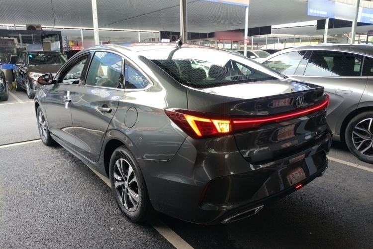 Used CHANGAN Eado 2025 PLUS 1.4T Dual-Clutch High-Energy Version Rear Left 45 Deg