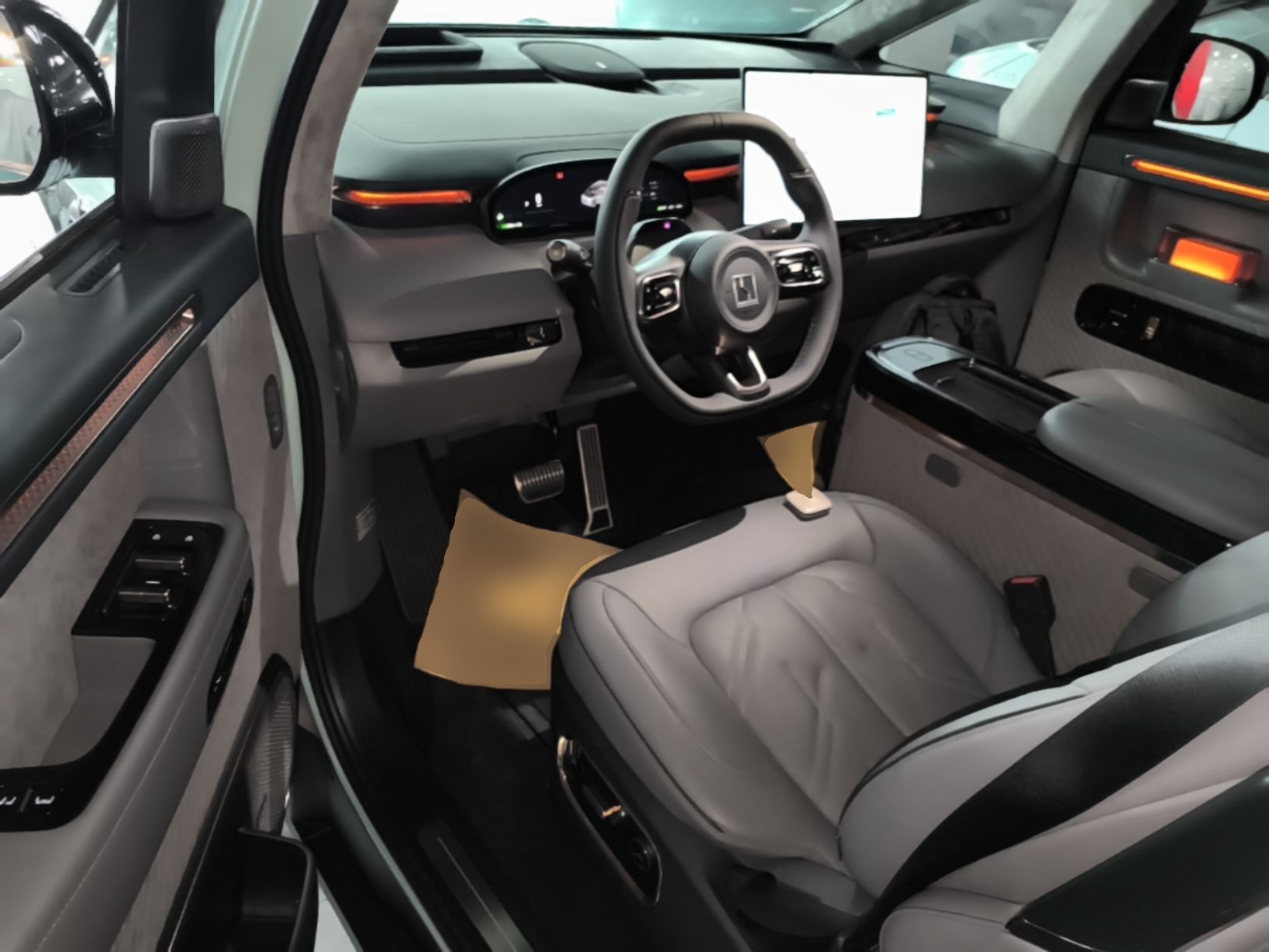 Zeekr MIX 2025 Intelligent Driving Version — снимка 20