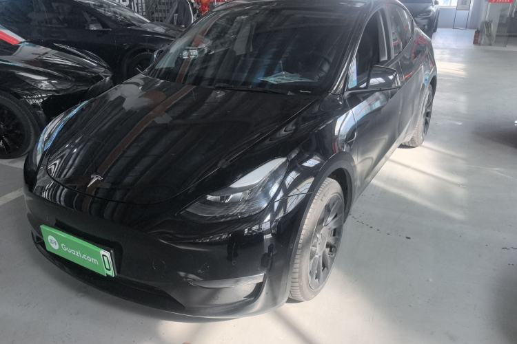 Used Tesla Model Y 2022 Long-Range All-Wheel-Drive Version