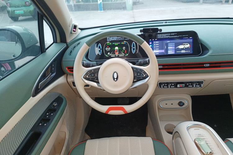 Used ORA Good Cat 2023 401 km Standard Range Premium Version Lithium Iron Phosphate