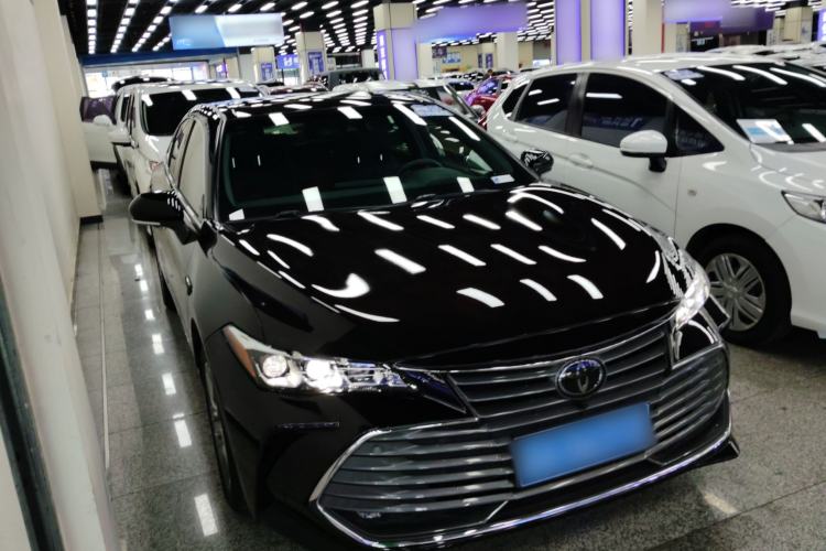 Used Toyota Avalon 2019 2.5L Ambition Version China VI Standard
