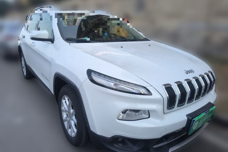 Used Jeep Cherokee 2017 2.0L Superior Edition